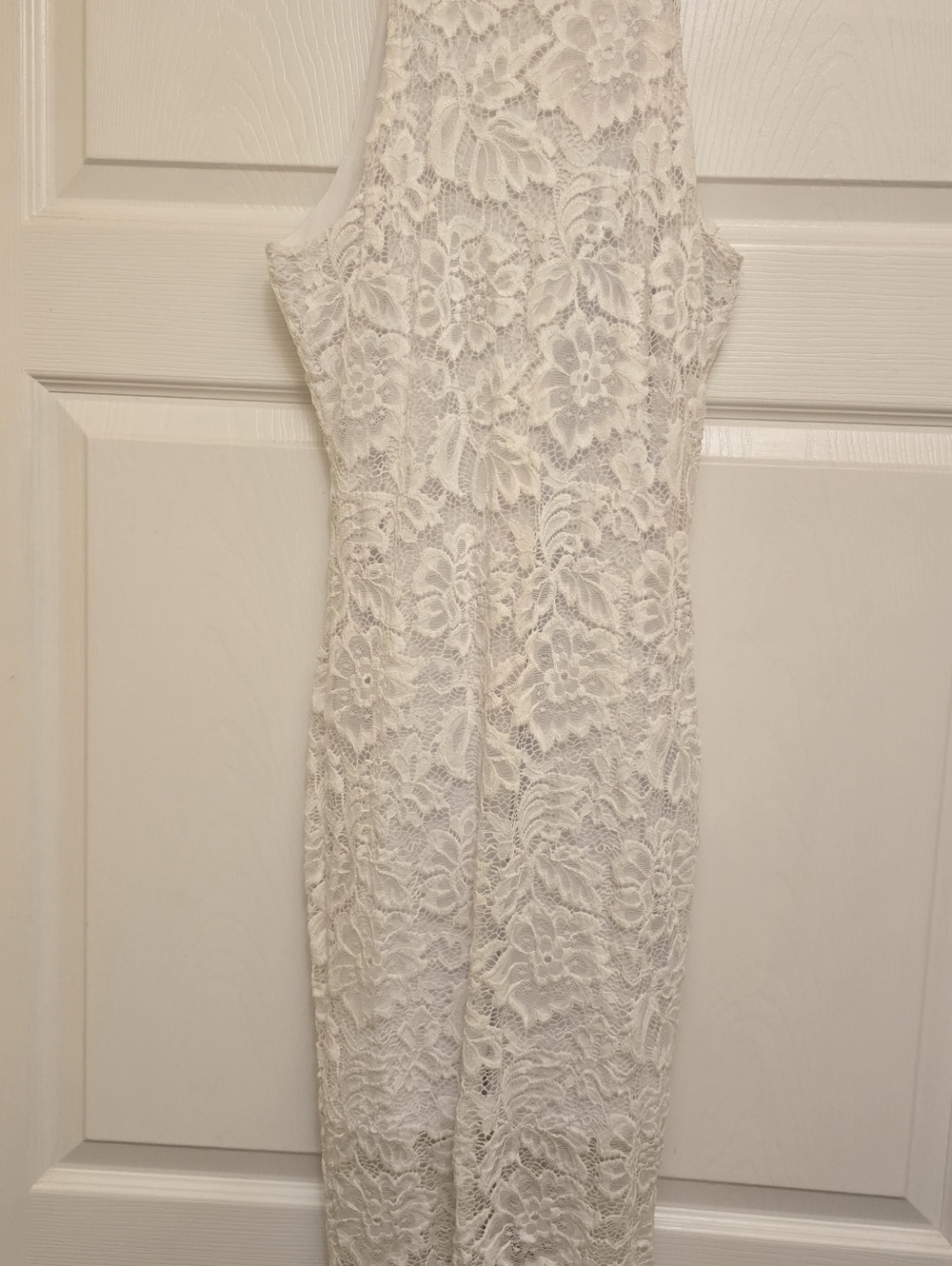 White Lace Sleeveless Sheath Dress L